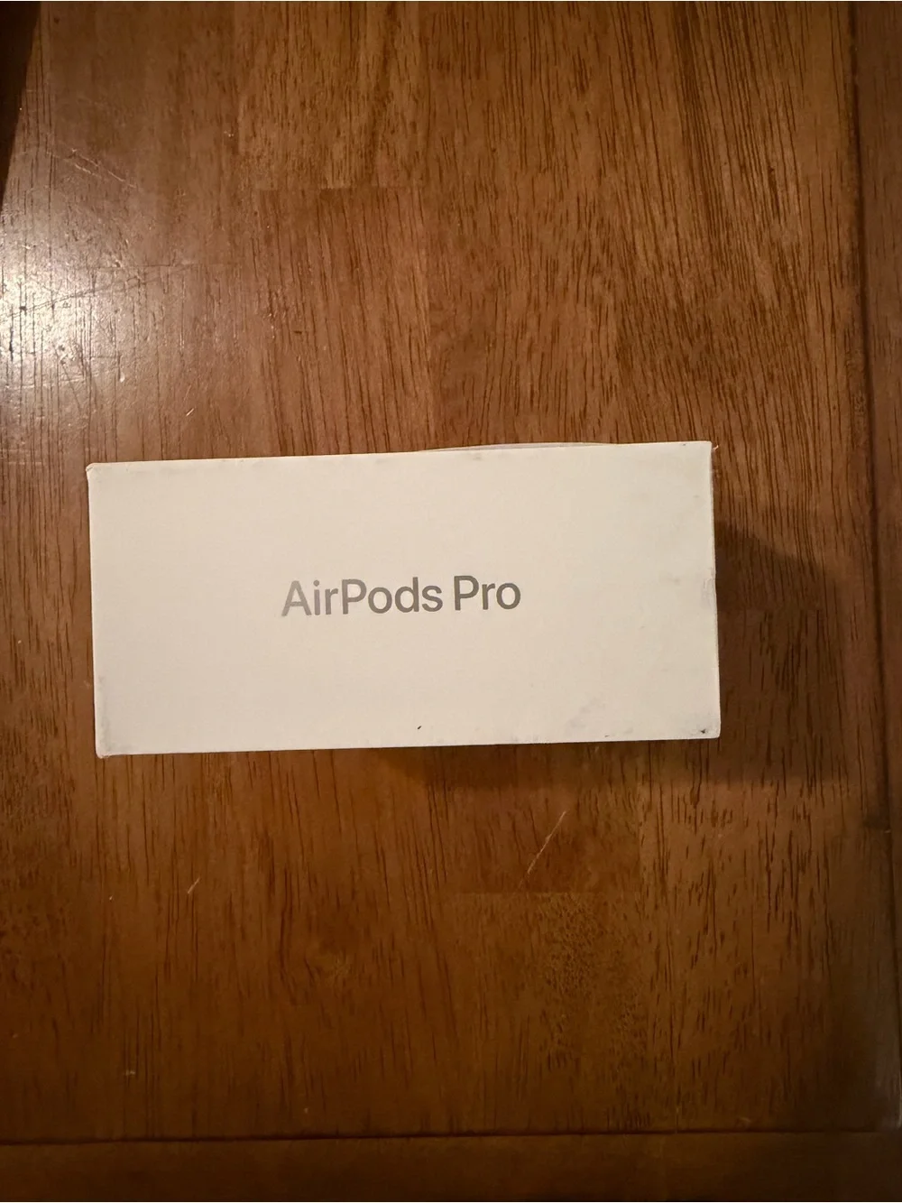 Apple AirPods Pro 3 Packaging - White with Green Accents